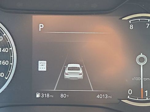 Used 2026 Genesis G70 2.5T RWD image 27