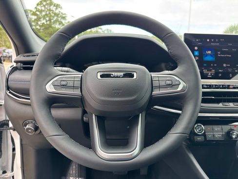 New 2026 Jeep Compass Latitude AWD/4WD image 26