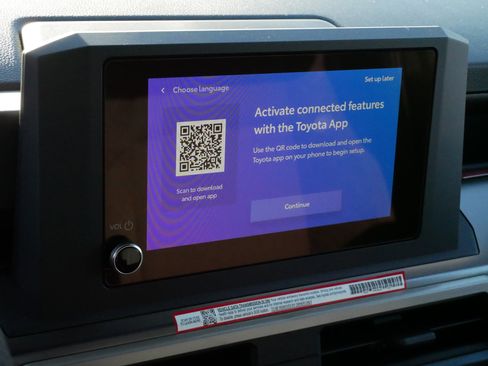 Certified 2025 Toyota Tacoma SR5 image 22