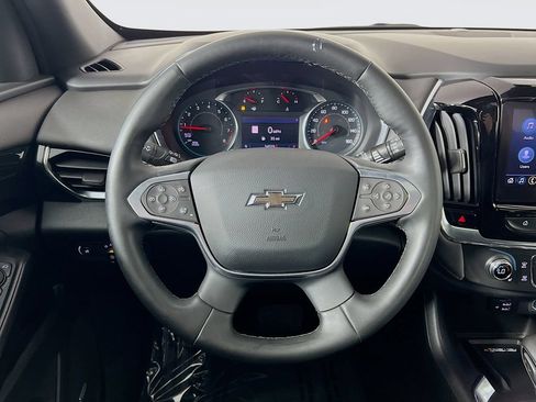 Used 2023 Chevrolet Traverse RS AWD/4WD image 11
