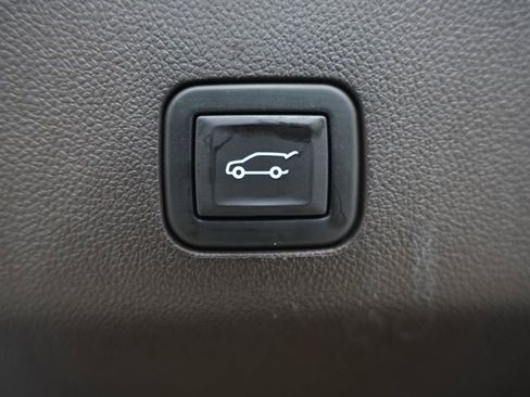 Used 2021 Cadillac Escalade Sport w/ Driver Assist Tech Package AWD/4WD image 41