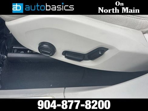 Used 2019 Volvo XC90 T5 Momentum w/ Protection Package Premier FWD image 33