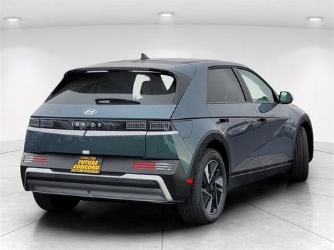 New 2026 Hyundai Ioniq 5 SEL image 6