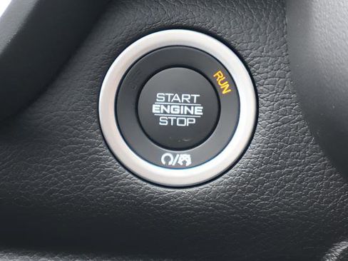 New 2026 RAM 2500 Laramie AWD/4WD image 21