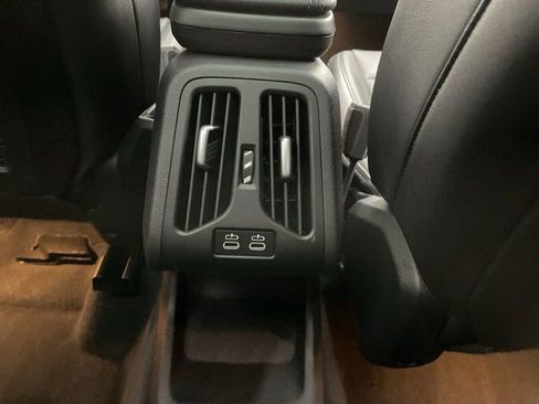 Used 2023 BMW X1 xDrive28i w/ Premium Package image 13