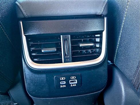 Used 2024 Subaru Outback Onyx Edition AWD/4WD image 10