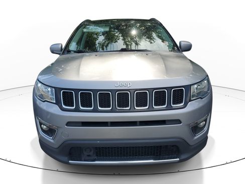 Used 2019 Jeep Compass Limited w/ Advanced Safety Group AWD/4WD image 2