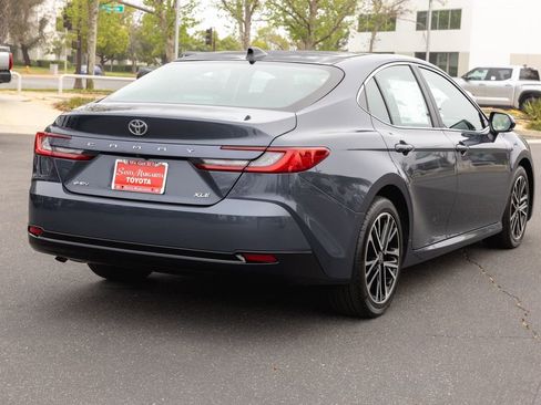New 2026 Toyota Camry XLE image 5