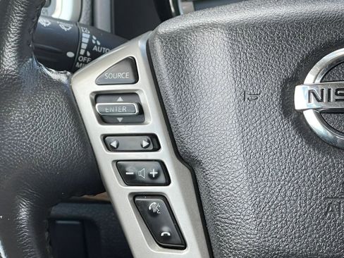 Used 2016 Nissan Titan SL image 30