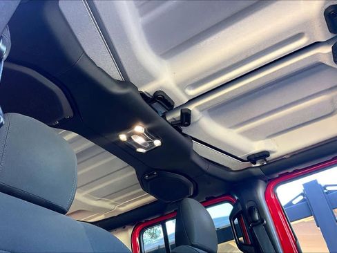 Used 2021 Jeep Wrangler Unlimited Sport image 11