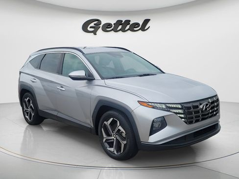 Used 2022 Hyundai Tucson SEL w/ Convenience + Premium Package FWD image 3