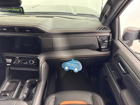 Certified 2024 GMC Sierra 2500 AT4 w/ AT4 Premium Plus Package AWD/4WD image 21