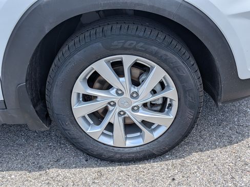 Used 2021 Hyundai Tucson SE FWD image 11