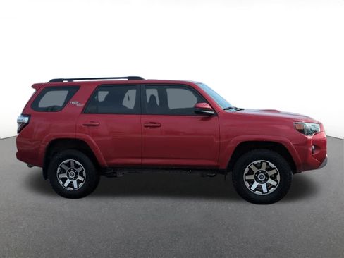 Used 2020 Toyota 4Runner TRD Off-Road image 7