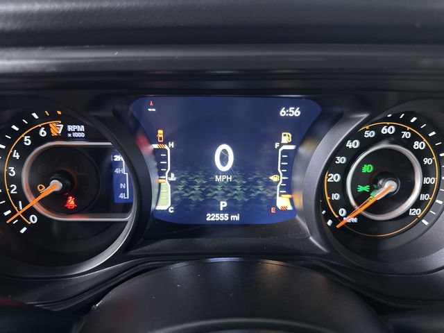 Used 2024 Jeep Gladiator Mojave w/ Convenience Group AWD/4WD image 12