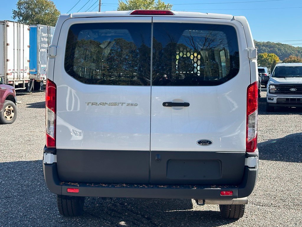 Used 2025 Ford Transit 250 Low Roof w/ Exterior Upgrade Package RWD image 5