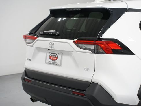 Certified 2025 Toyota RAV4 LE image 9