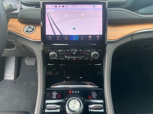 Used 2023 Jeep Grand Cherokee Summit image 19