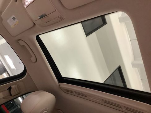 Used 2020 Mercedes-Benz GLC 300 4MATIC Coupe image 24