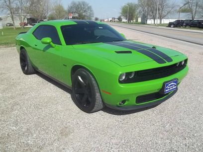 Used 2017 Dodge Challenger R/T w/ Blacktop Package