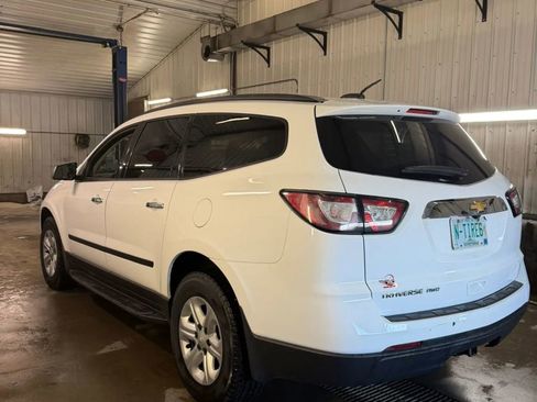 Used 2017 Chevrolet Traverse LS image 5