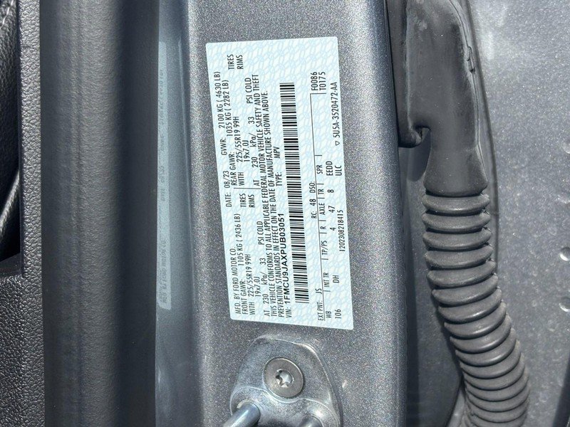 Used 2023 Ford Escape Platinum w/ Premium Technology Package AWD/4WD image 24