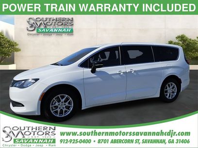 Used 2025 Chrysler Voyager LX