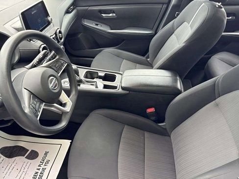 Used 2023 Nissan Sentra SV image 11