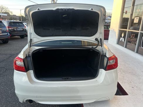 Used 2015 Subaru Legacy 2.5i Premium w/ Moonroof Package image 18