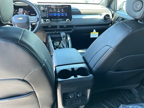 New 2026 Chevrolet Colorado LT w/ LT Convenience Package AWD/4WD image 7