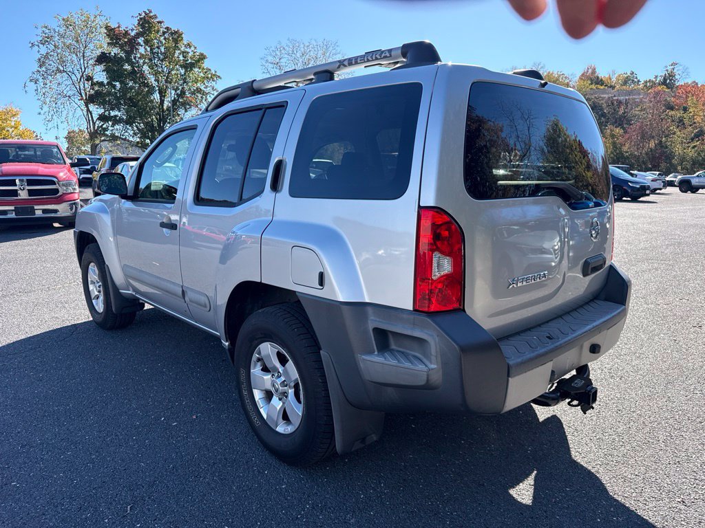 Used 2011 Nissan Xterra S AWD/4WD image 3