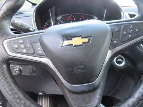 Certified 2023 Chevrolet Equinox LT image 17