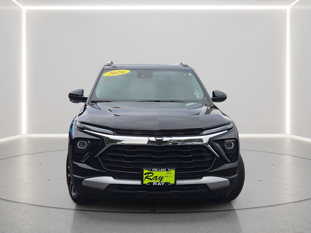 Used 2026 Chevrolet TrailBlazer LT FWD image 2