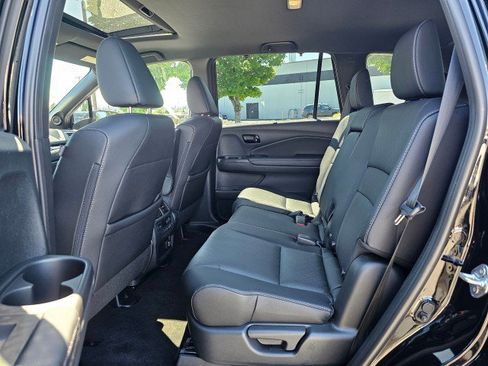 Used 2023 Honda Passport Elite image 21