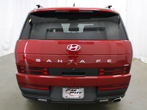 Used 2025 Hyundai Santa Fe SEL AWD/4WD image 6