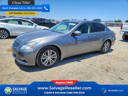 Used 2013 INFINITI G37 Journey w/ Premium Pkg