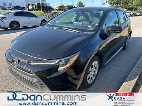 Used 2024 Toyota Corolla LE FWD image 1