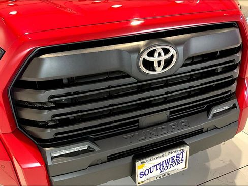Used 2025 Toyota Tundra SR5 AWD/4WD image 34