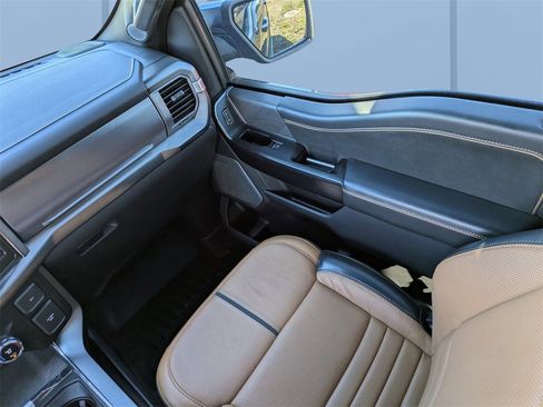 Used 2021 Ford F150 Platinum w/ Equipment Group 701A High image 17