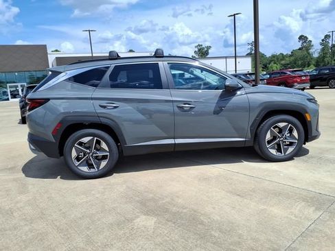 New 2026 Hyundai Tucson SEL FWD image 2