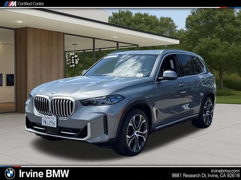 Used 2026 BMW X5 xDrive50e w/ Parking Assistance Package AWD/4WD image 1