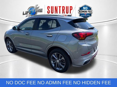 Used 2023 Buick Encore GX Select w/ Sport Touring Package FWD image 3