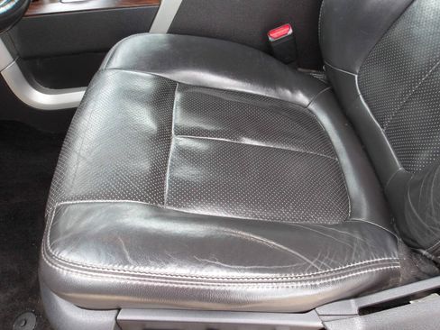 Used 2012 Ford F150 Lariat w/ Lariat Chrome Pkg AWD/4WD image 22