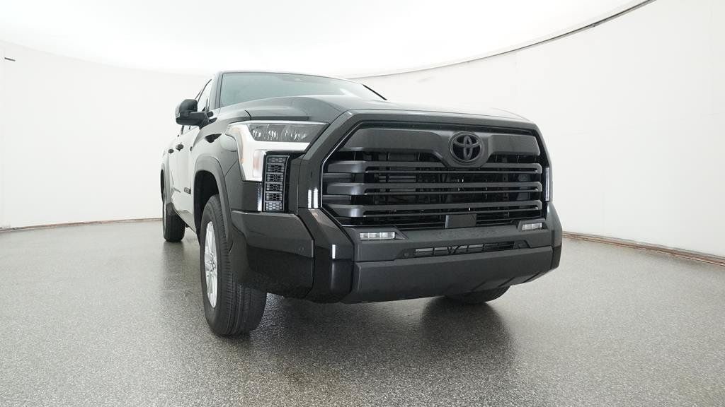 New 2025 Toyota Tundra SR5 w/ SR5 Convenience Package AWD/4WD image 33