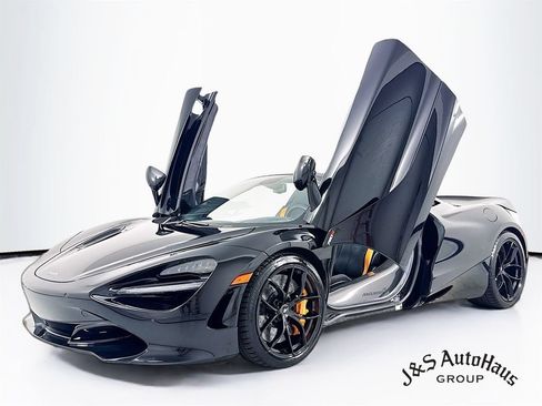 Used 2021 McLaren 720S Luxury RWD image 3