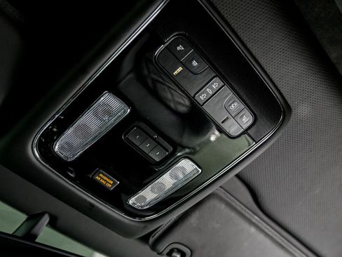 Used 2013 Bentley Mulsanne image 25