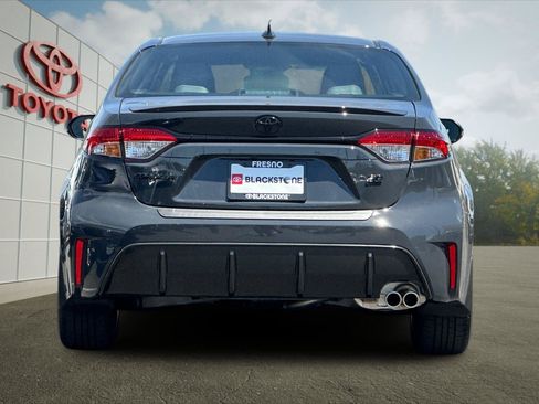 Certified 2026 Toyota Corolla SE w/ SE Package FWD image 4