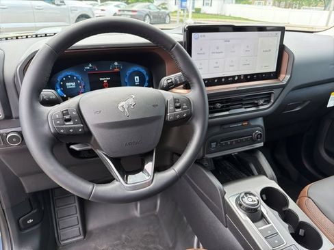 New 2025 Ford Bronco Sport Outer Banks w/ Sasquatch Outer Banks Package AWD/4WD image 14
