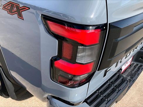Used 2025 Nissan Frontier PRO-4X w/ Pro Premium Package image 29