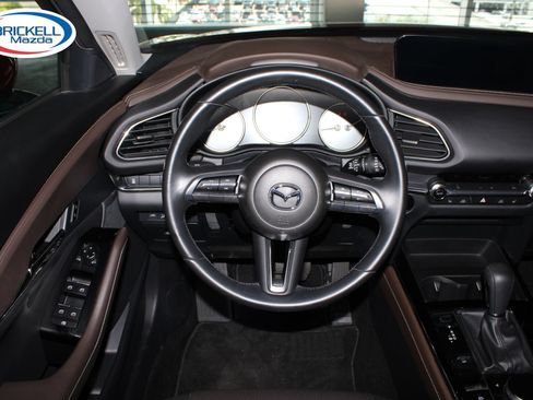 Used 2023 MAZDA CX-30 AWD 2.5 S w/ Premium Package image 17